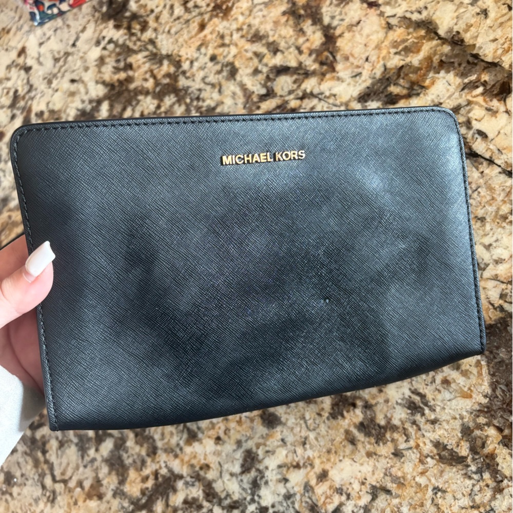 Little Black Michael Kors Purse!